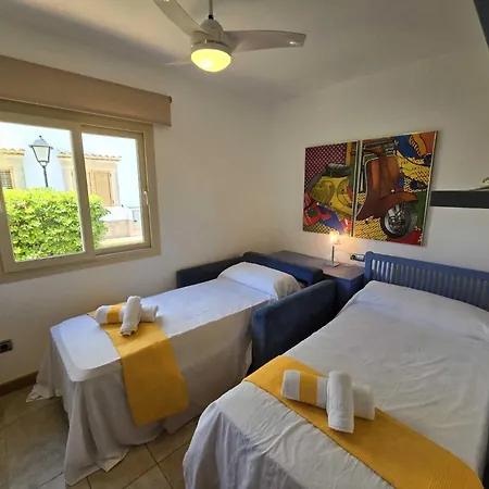 Apartamento En Primera Linea De Playa *