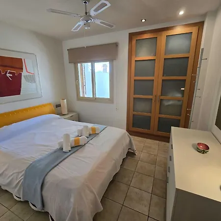 Apartamento En Primera Linea De Playa Dénia