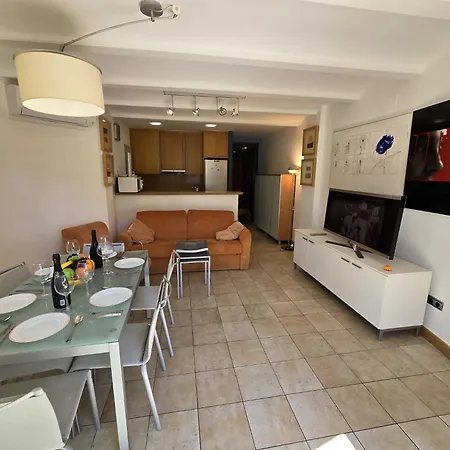 Apartamento En Primera Linea De Playa Dénia